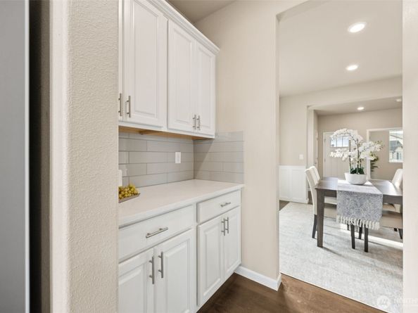 6627 S 298th Place, Auburn WA 98001