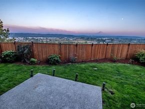 6627 S 298th Place, Auburn WA 98001