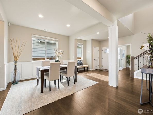 6627 S 298th Place, Auburn WA 98001