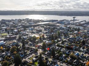1207 8th Street, Bremerton WA 98337