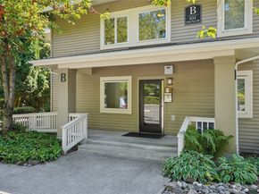 831 126th Place NE B204, Bellevue WA 98005