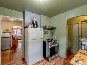 423 Park Avenue N, Renton WA 98057