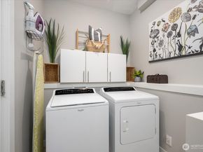 19828 104th Avenue SE, Renton WA 98055