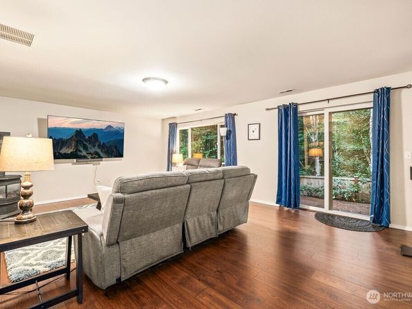 19812 13th Place W, Lynnwood WA 98036