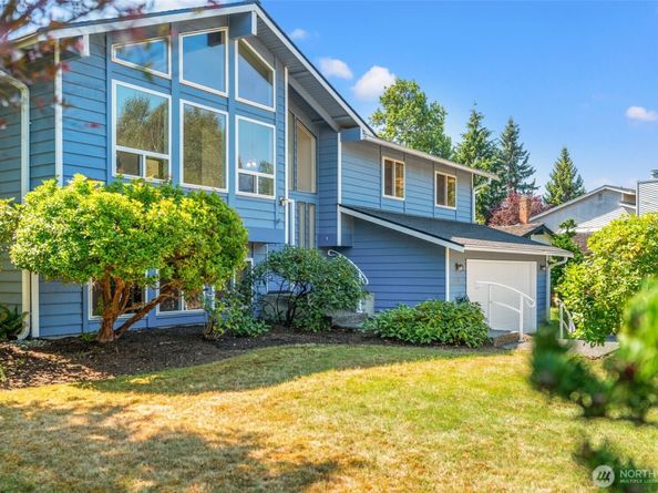10526 237th Place SW, Edmonds WA 98020