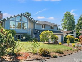 10526 237th Place SW, Edmonds WA 98020
