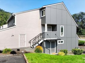 24736 45th Place S 5D2, Kent WA 98032