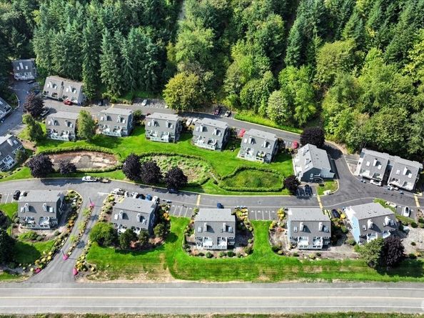 24736 45th Place S 5D2, Kent WA 98032