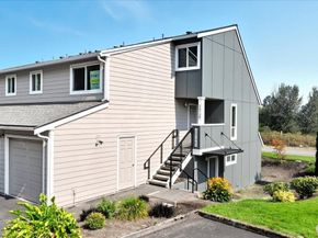 24736 45th Place S 5D2, Kent WA 98032