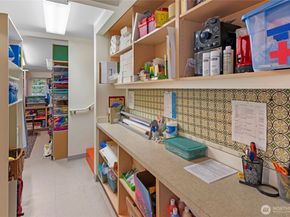 502 Cave Avenue NE, Bainbridge Island WA 98110