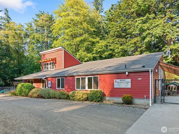 502 Cave Avenue NE, Bainbridge Island WA 98110