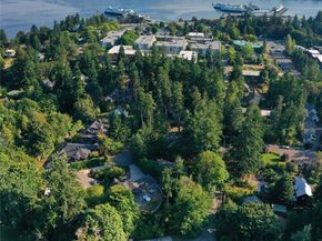 502 Cave Avenue NE, Bainbridge Island WA 98110