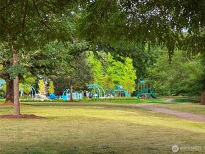 18323 Sunrise Ridge Avenue NE, Poulsbo WA 98370