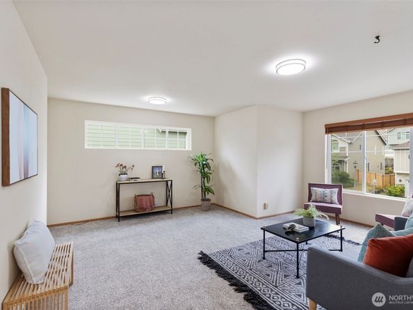 18323 Sunrise Ridge Avenue NE, Poulsbo WA 98370