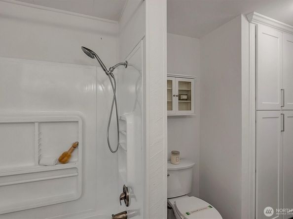 13018 NE 95th Street, Kirkland WA 98033