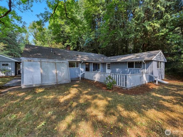 19331 37th Avenue NE, Lake Forest Park WA 98155