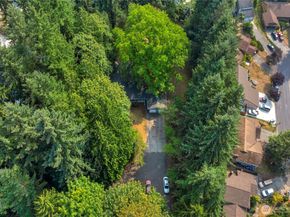 19331 37th Avenue NE, Lake Forest Park WA 98155