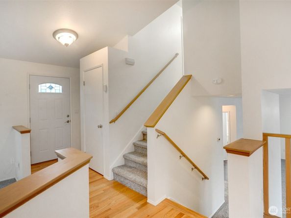 532 198th Street SE, Bothell WA 98012
