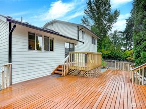 532 198th Street SE, Bothell WA 98012