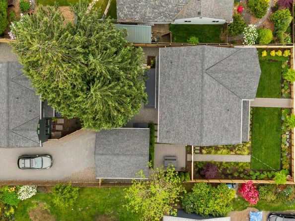 10421 41st Avenue SW, Seattle WA 98146