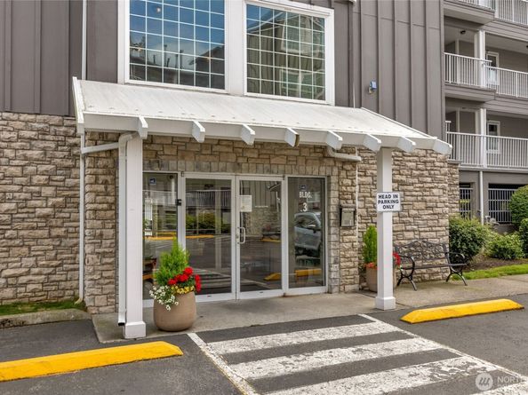 1318 37th Street 3336, Everett WA 98201