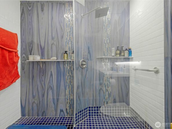1318 37th Street 3336, Everett WA 98201