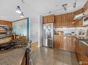 1318 37th Street 3336, Everett WA 98201