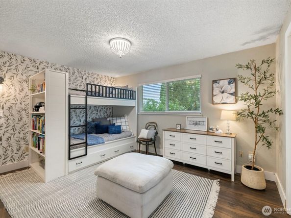 13807 Silver Firs Drive, Everett WA 98208