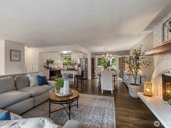 13807 Silver Firs Drive, Everett WA 98208