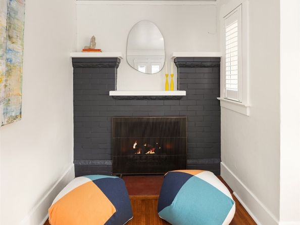 914 W Howe Street, Seattle WA 98119