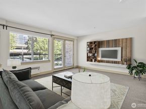511 100th Avenue NE 107, Bellevue WA 98004