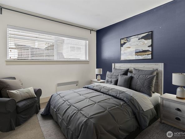 511 100th Avenue NE 107, Bellevue WA 98004