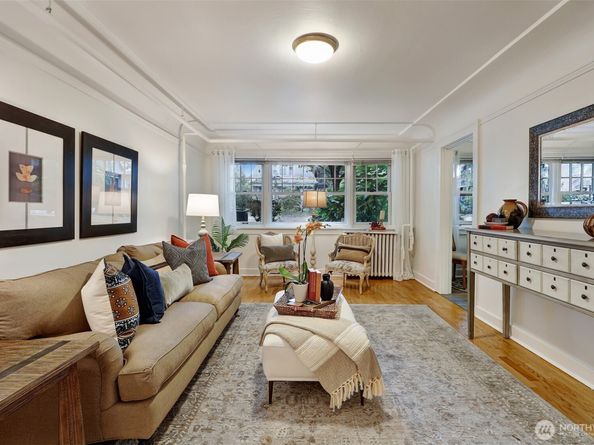 525 16th Avenue E 102, Seattle WA 98112