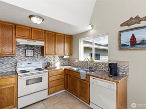 37551 Buck Road NE, Hansville WA 98340
