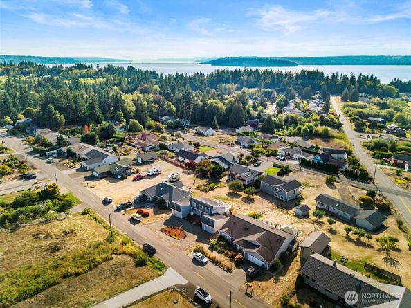 37551 Buck Road NE, Hansville WA 98340