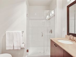 699 John Street 513, Seattle WA 98109