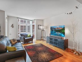 699 John Street 513, Seattle WA 98109