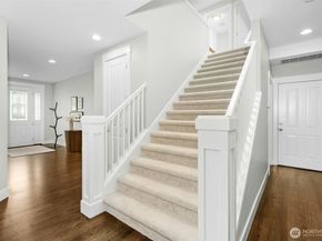 27006 SE 13th Street, Sammamish WA 98075