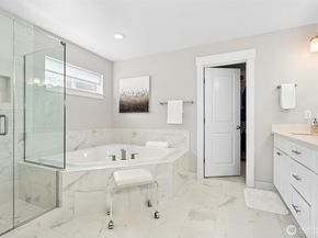 27006 SE 13th Street, Sammamish WA 98075