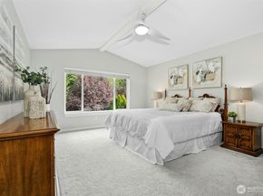 27006 SE 13th Street, Sammamish WA 98075