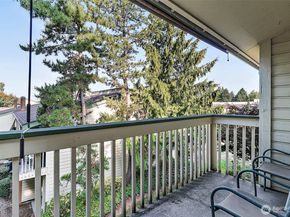23625 112th Avenue SE G201, Kent WA 98031