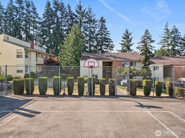 23625 112th Avenue SE G201, Kent WA 98031
