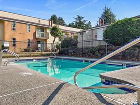 23625 112th Avenue SE G201, Kent WA 98031