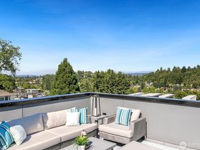 1823 26th Avenue B, Seattle WA 98122