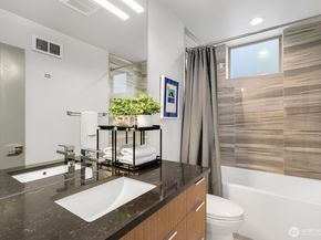 1823 26th Ave B, Seattle WA 98122