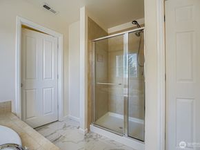 12609 SE 279th Place, Kent WA 98030