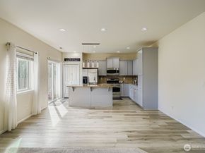 12609 SE 279th Place, Kent WA 98030