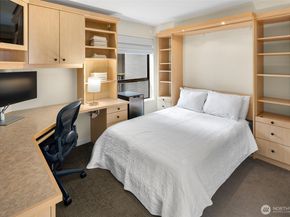 410 W Roy Street E207, Seattle WA 98119