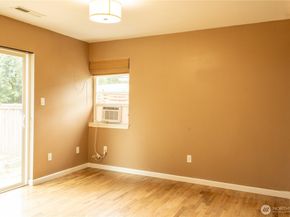 1325 Garrison Avenue, Port Orchard WA 98366