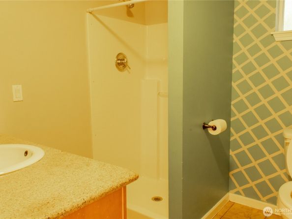 1325 Garrison Avenue, Port Orchard WA 98366